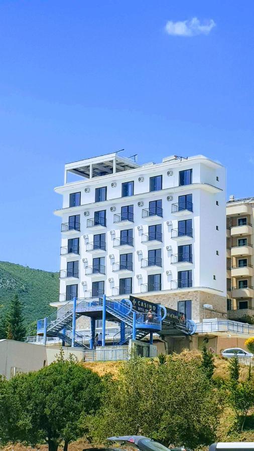 Hotel Svarog Bečići Exteriör bild