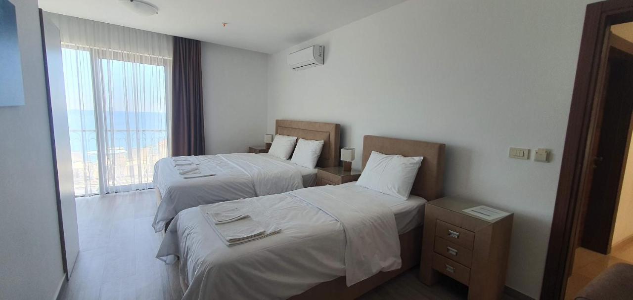 Hotel Svarog Bečići Exteriör bild